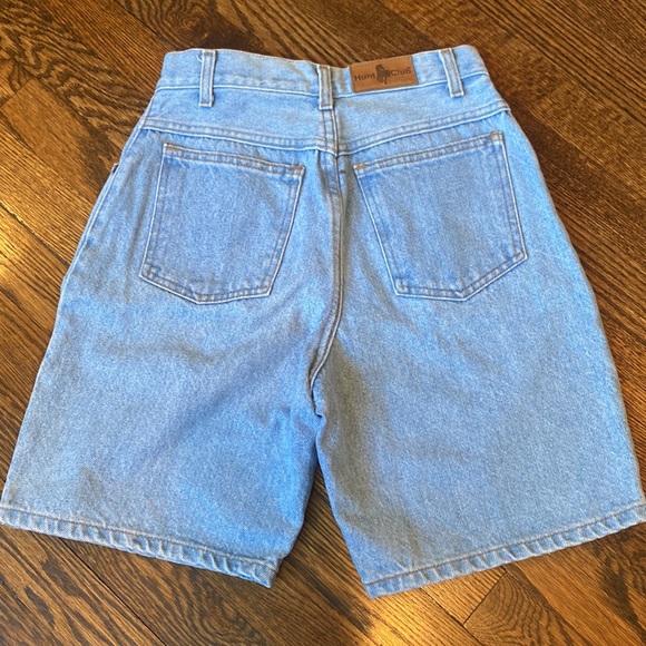 Vintage Hunt Club Denim Shorts - Picture 2 of 4